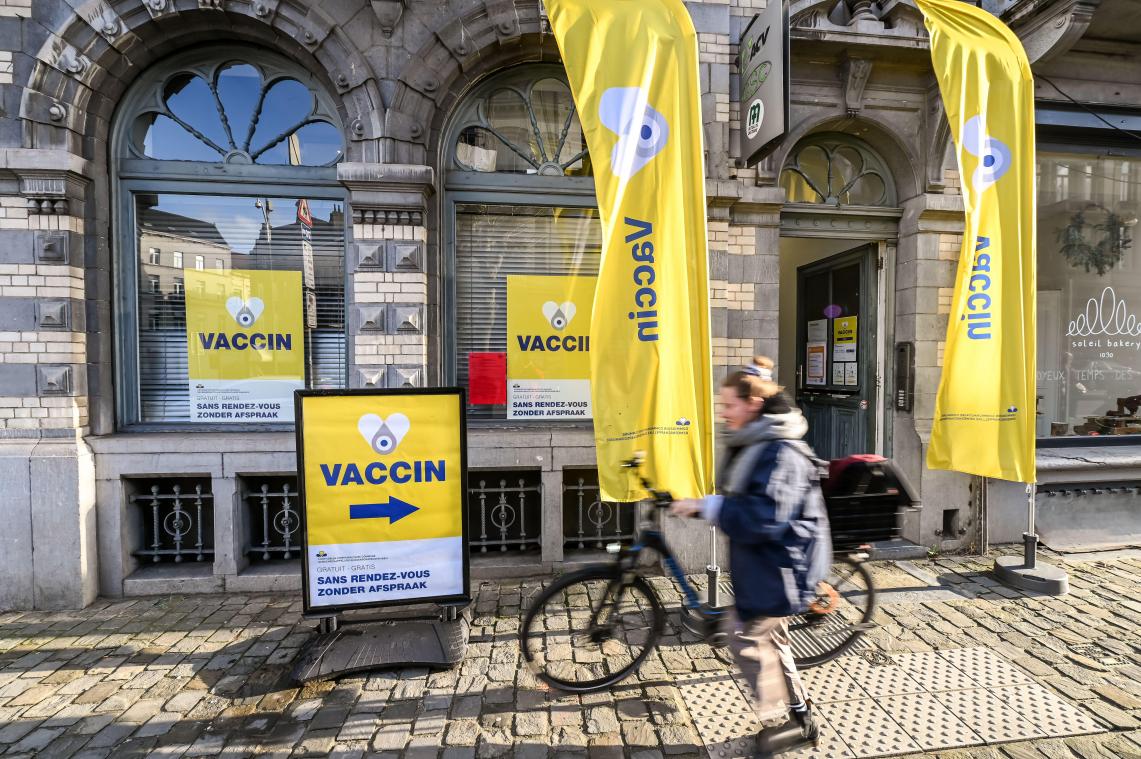 Einde van coronacrisis? Brussel gaat vaccinatiecentra sluiten